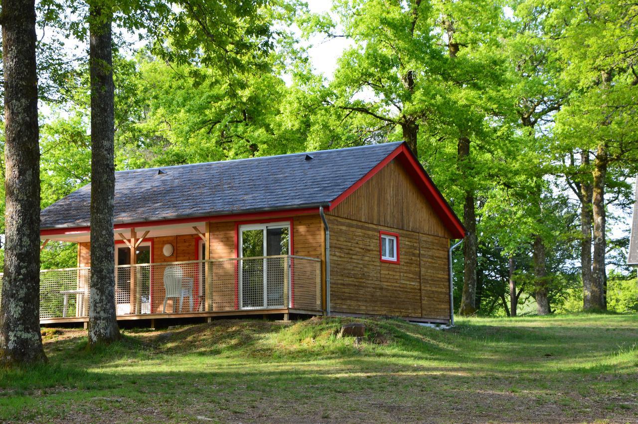 Les Etangs De Taysse Hotel Espagnac Exterior photo